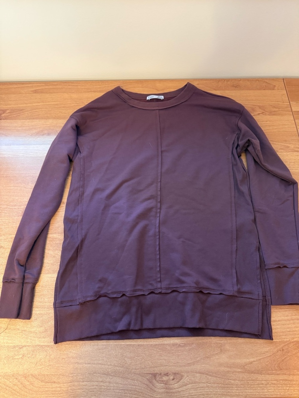 Dex Women’s Crewneck Sweater in Burgundy